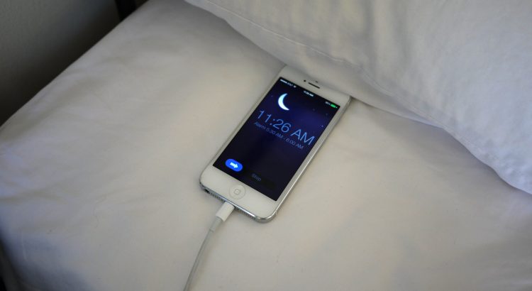 carregar o celular a noite toda