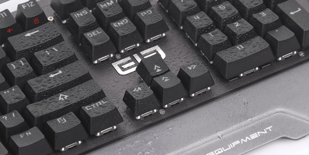 teclado gamer mecânico