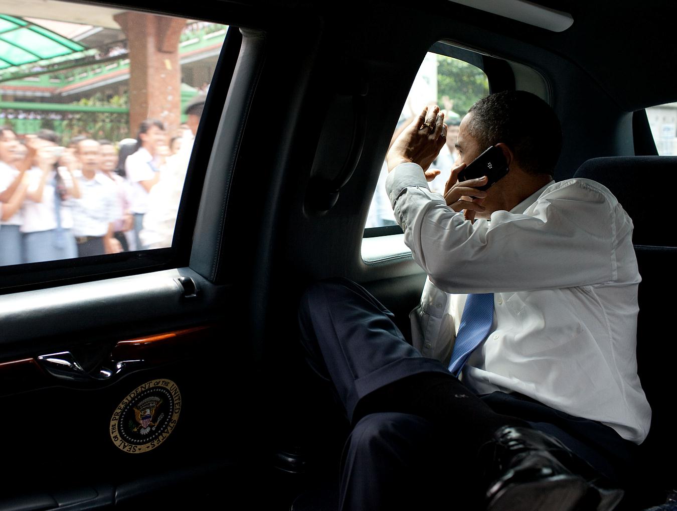 obama blackberry