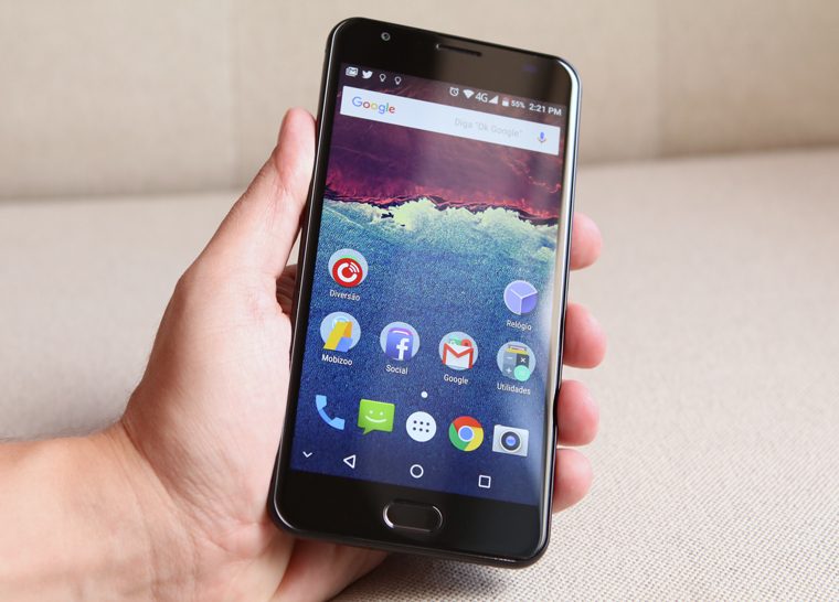 Parte frontal do Ulefone Power 2 - Mobizoo