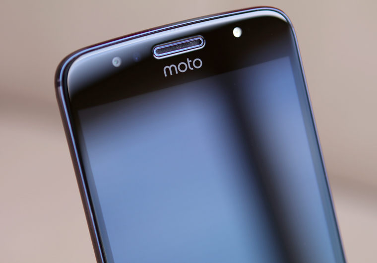 Acabamento do Motorola Moto G5S - Review / Mobizoo