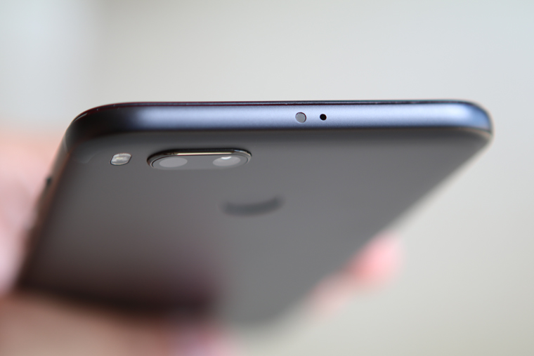 Parte superior do Xiaomi Mi A1 - Review / Mobizoo
