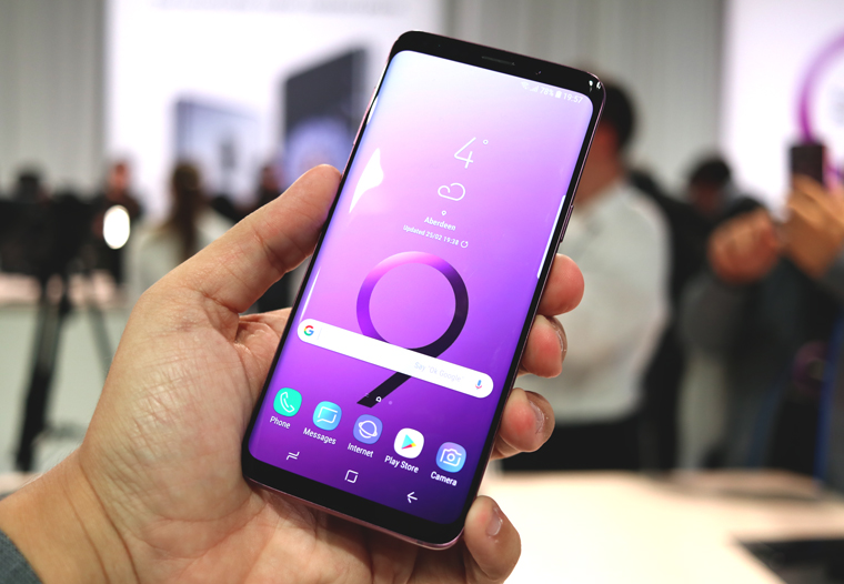 Tela do Samsung Galaxy S9 - Review / Mobizoo