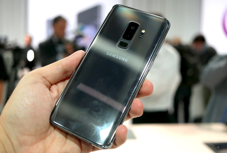 Traseira do Samsung Galaxy S9 Plus - Review / Mobizoo