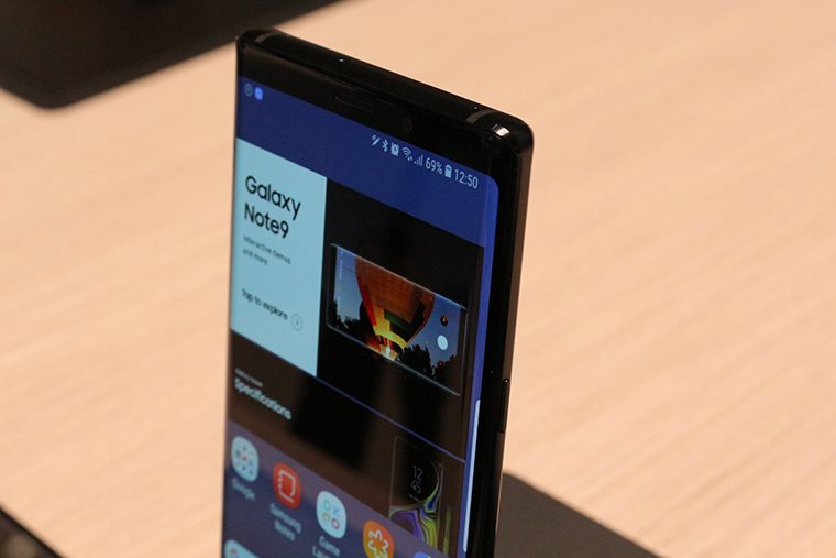 Samsung Galaxy Note 9 - design