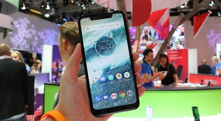 Motorola One: hands-on e primeiras impressões - Mobizoo Motorola One: hands-on e primeiras impressões - Mobizoo