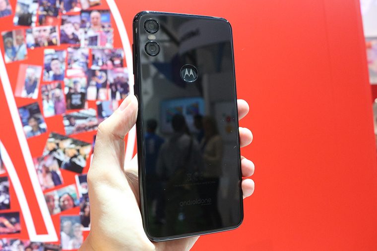 Parte traseira do Motorola One